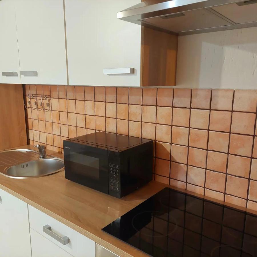 Apartman Thea Gomirje Bagian luar foto